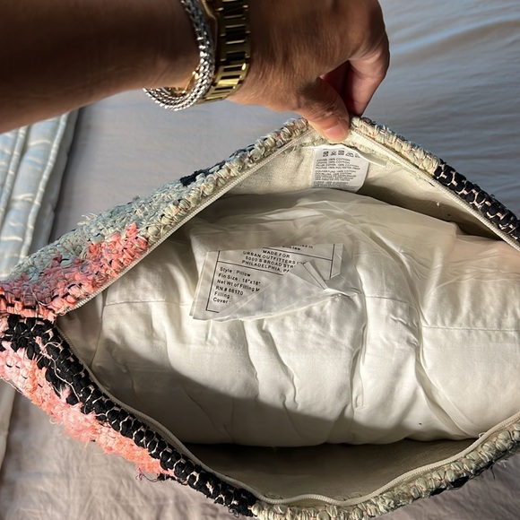 Preowned Accent Pillow - Picture 6 of 7